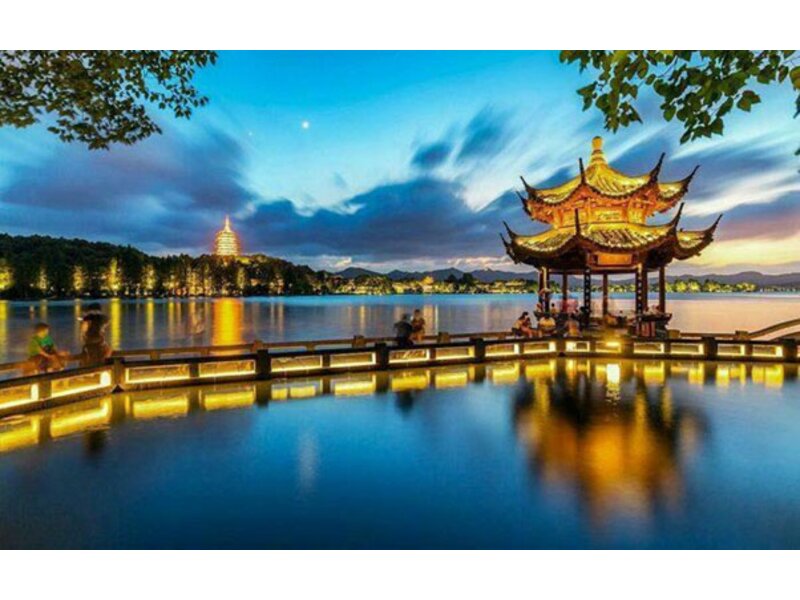 THAM QUAN MÙA THU TRUNG QUỐC