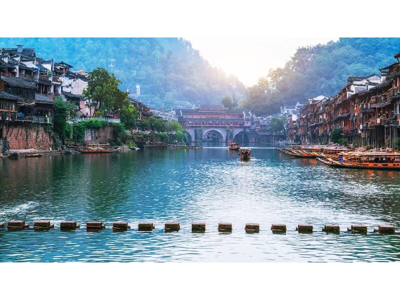 HÀ NỘI - NGHI XƯƠNG - TAM HIỆP - TRƯƠNG GIA GIỚI – PHƯỢNG HOÀNG CỔ TRẤN