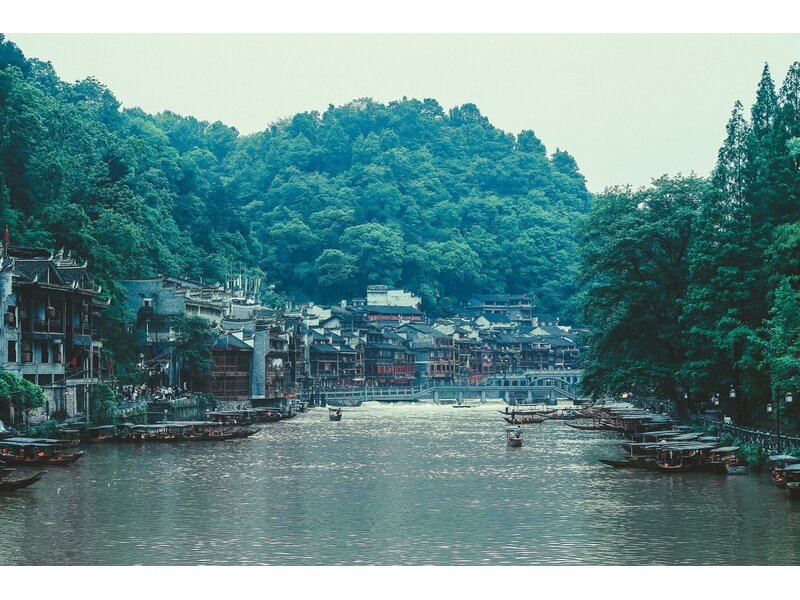 TAM HIỆP - TRƯƠNG GIA GIỚI – PHƯỢNG HOÀNG CỔ TRẤN