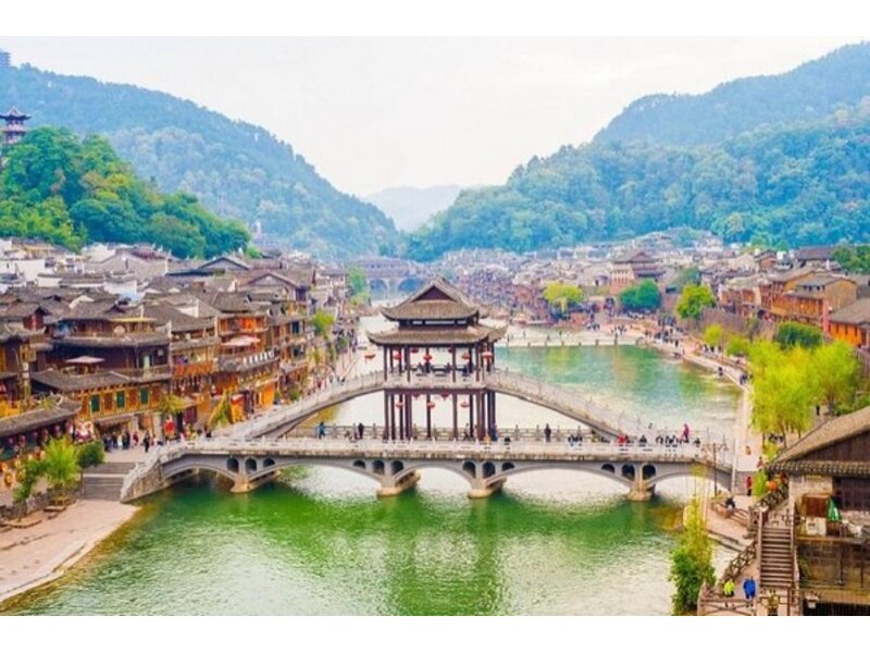 KHÁM PHÁ ĐẤT NƯỚC TRUNG HOA